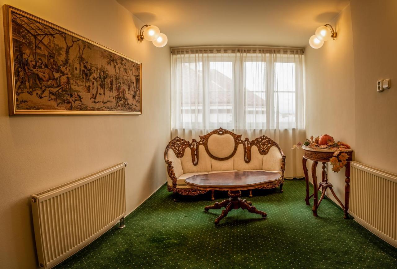 Hotel Brixen Havlíčkŭv Brod Kültér fotó