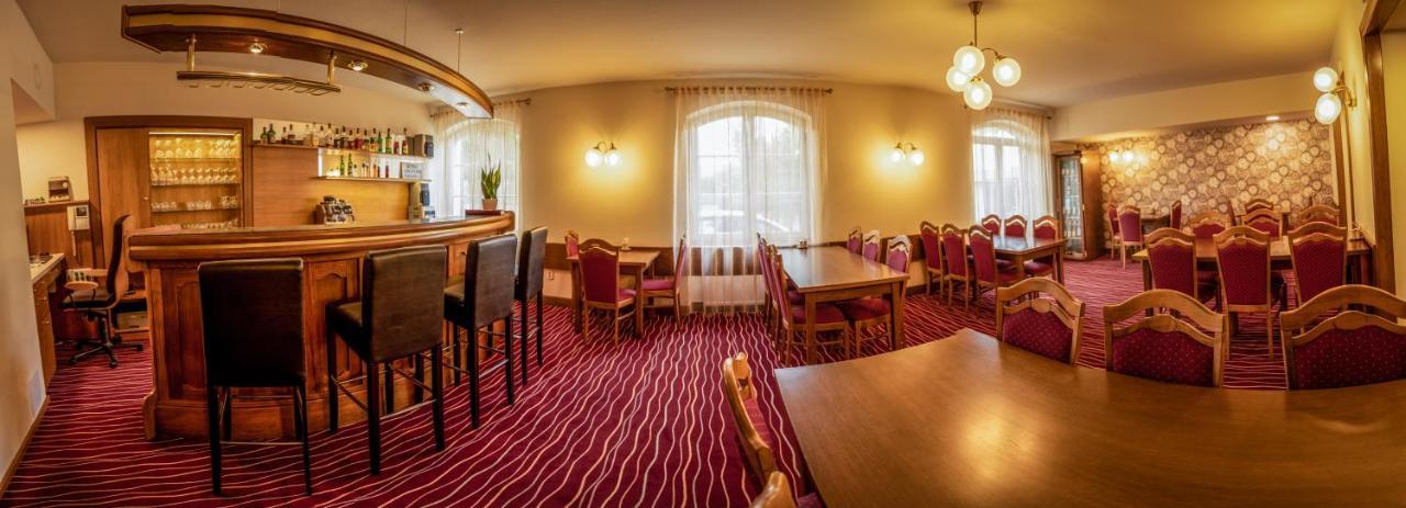 Hotel Brixen Havlíčkŭv Brod Kültér fotó