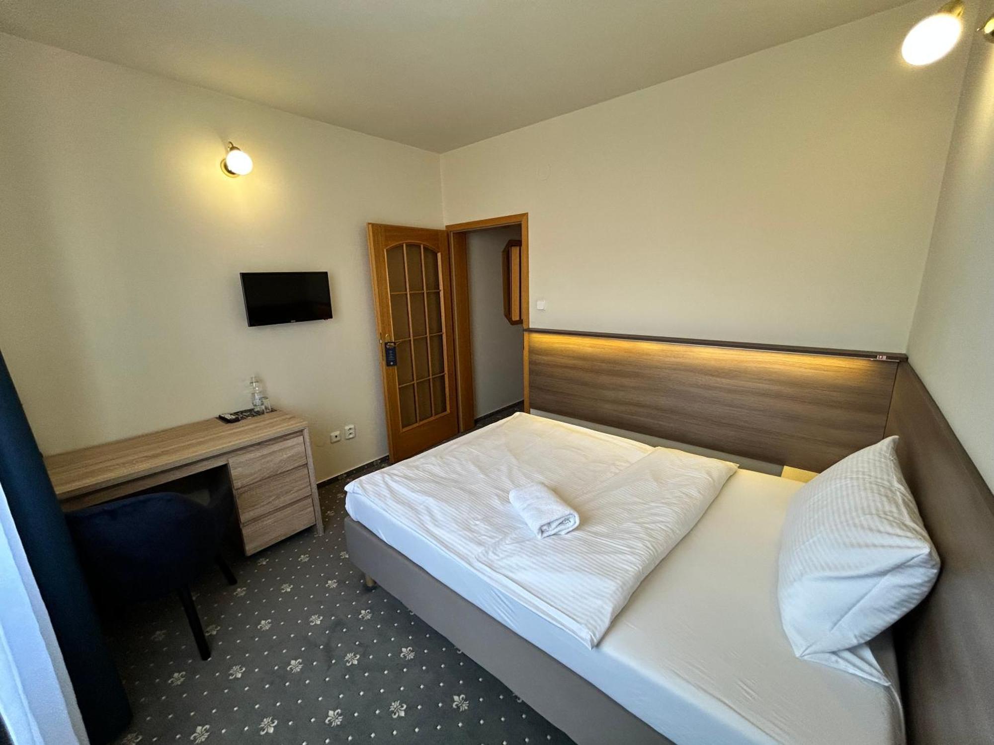 Hotel Brixen Havlíčkŭv Brod Kültér fotó